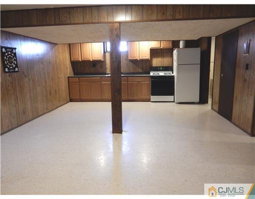 30 Maiden Way Colonia, NJ 07067 - Photo 18 of 20 Gallery Image 18