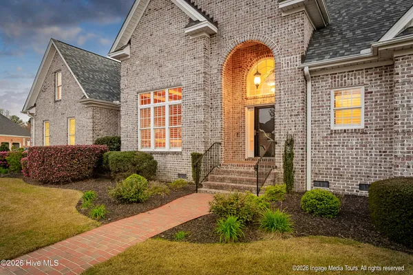 $619,900 | 2089 Cornerstone Drive, Winterville, NC 28590