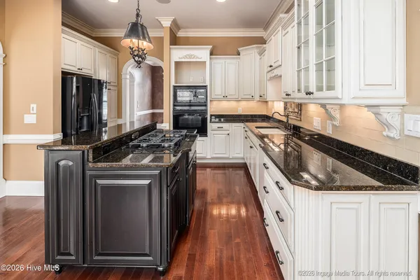 $619,900 | 2089 Cornerstone Drive, Winterville, NC 28590