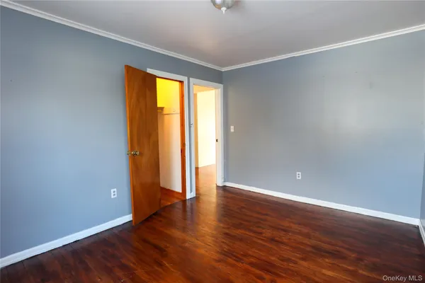 $1,950 | 156 Lampman Avenue, Unit 1, Port Ewen, NY 12466