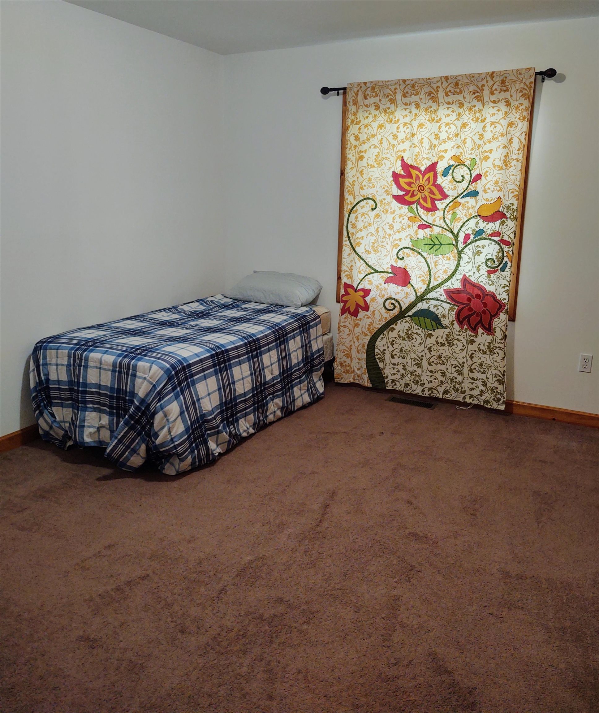 4749 Goodar Road South Branch, MI 48761 - Photo 23 of 29 1910885-22.JPG