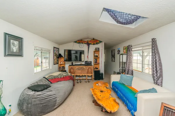 $225,000 | 56 Horseshoe Lane, Weaverville, CA 96093