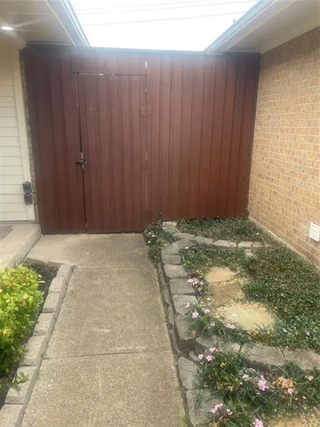 a view of backyard with hardwood