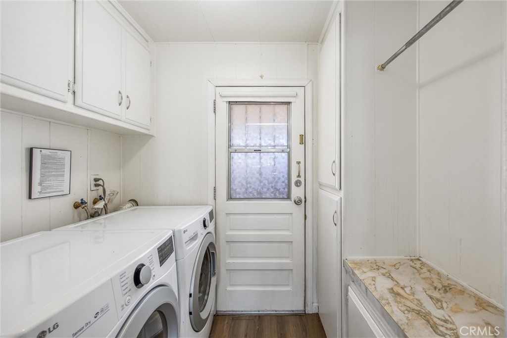 626 North Dearborn Street, Unit 56 Redlands, CA 92374 - Photo 20 of 30 a utility room with dryer and washer