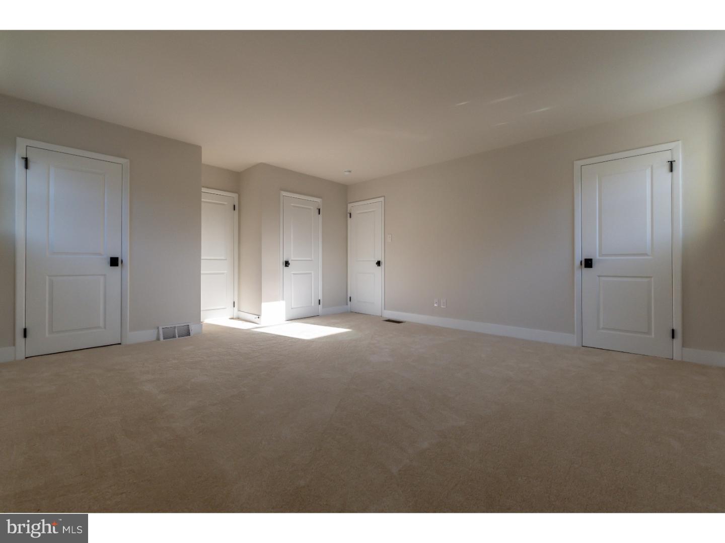 117 Lewis Road Havertown, PA 19083 - Photo 18 of 25
