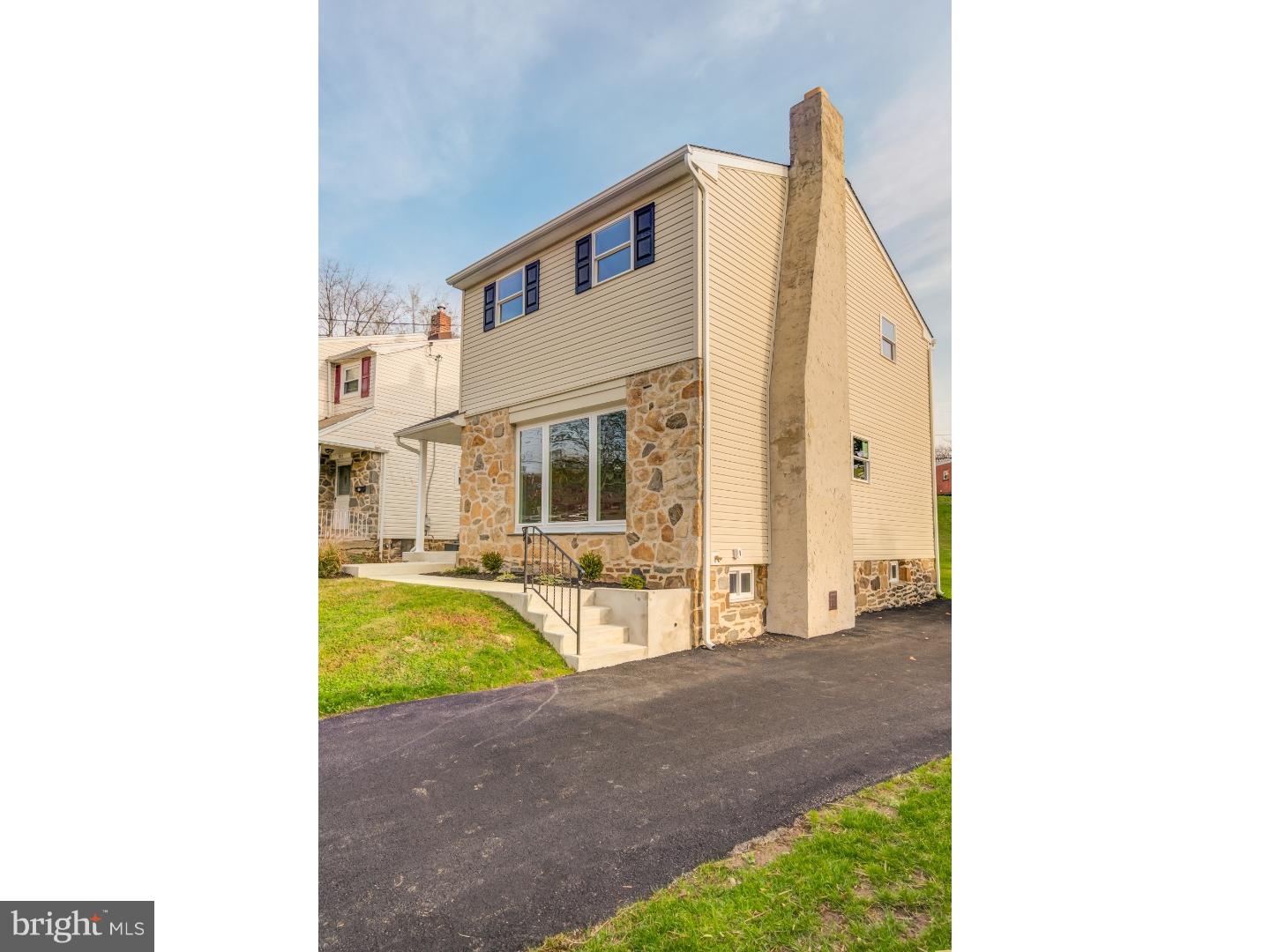 117 Lewis Road Havertown, PA 19083 - Photo 3 of 25