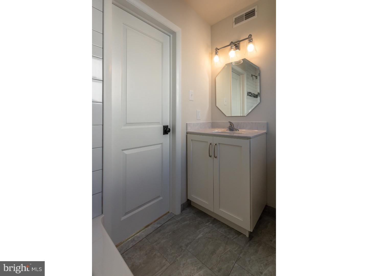117 Lewis Road Havertown, PA 19083 - Photo 22 of 25