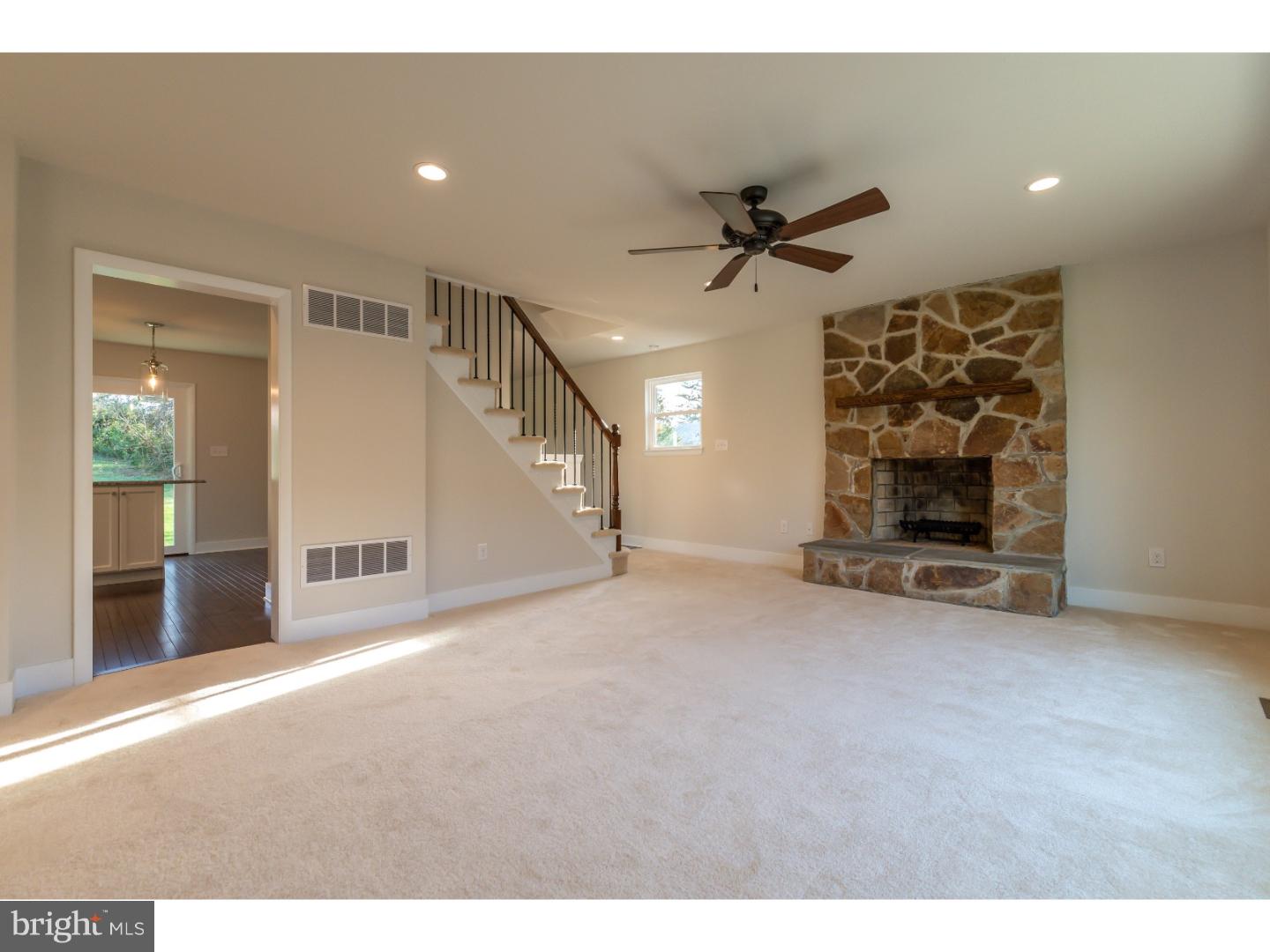 117 Lewis Road Havertown, PA 19083 - Photo 8 of 25