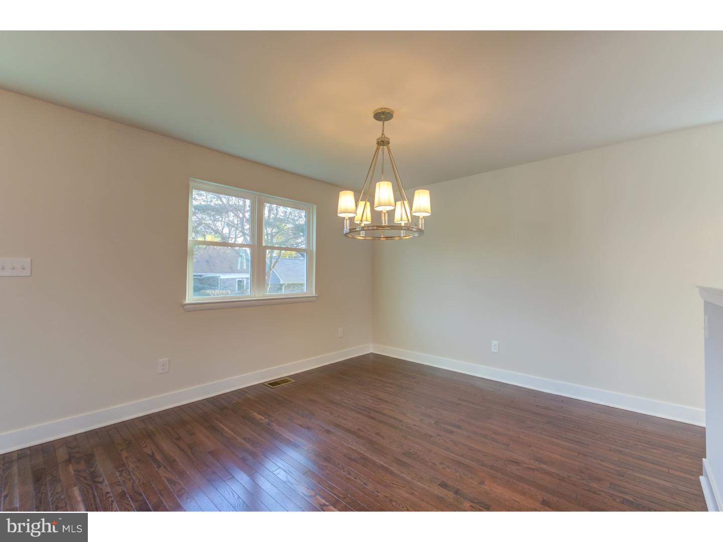 117 Lewis Road Havertown, PA 19083 - Photo 10 of 25