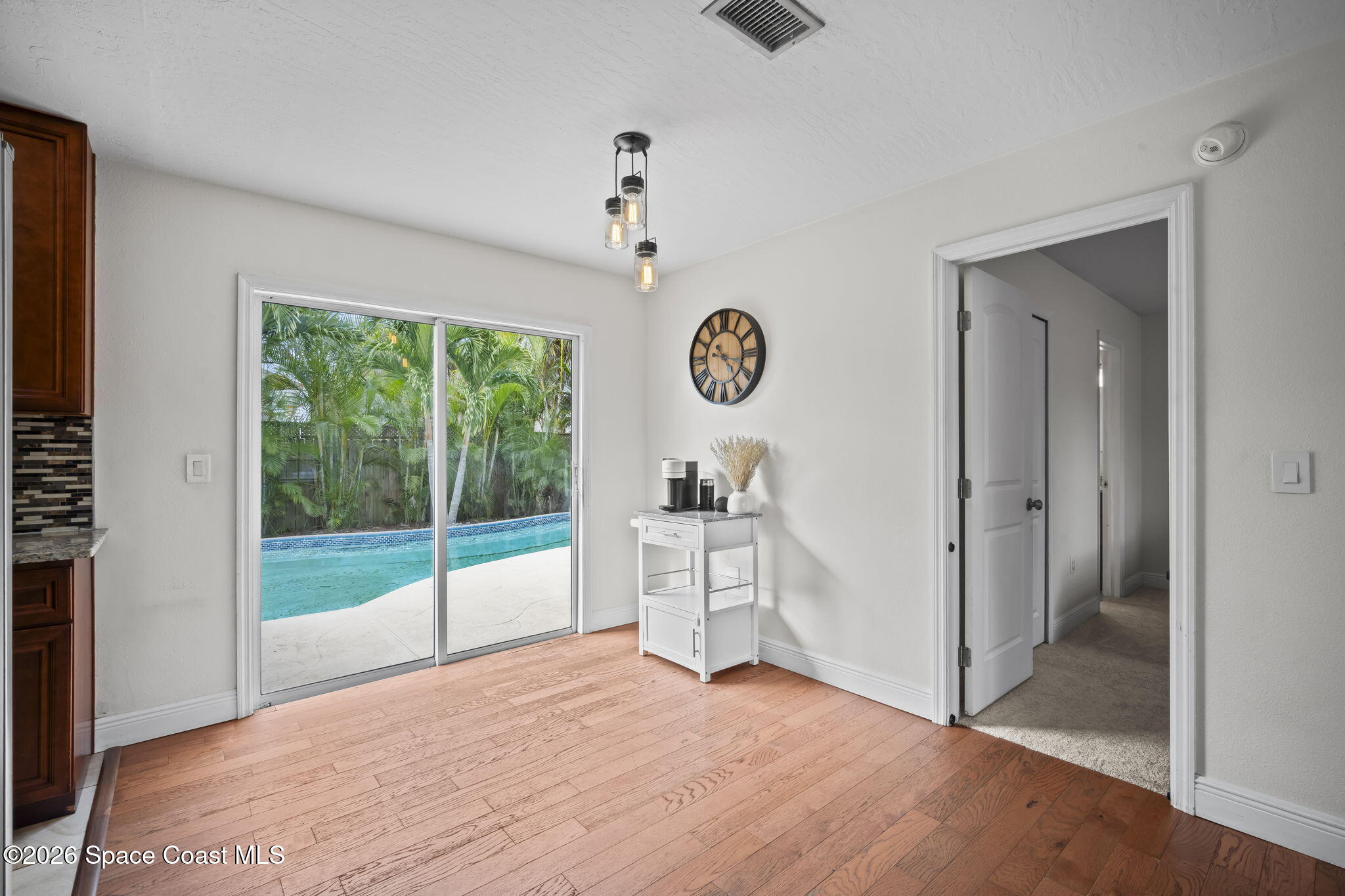 408 Crystal Mist Road Northwest Palm Bay, FL 32907 - Photo 10 of 31 9-web-or-mls-CRYSTAL.48