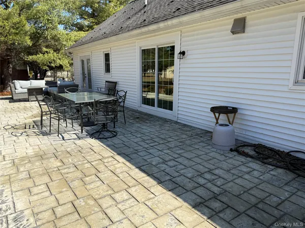 $529,000 | 4 Cusa Drive, Highland, NY 12528