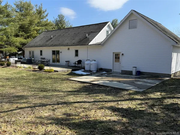 $529,000 | 4 Cusa Drive, Highland, NY 12528