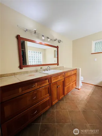 $890,000 | 533 Blyn Springs Road, Sequim, WA 98382