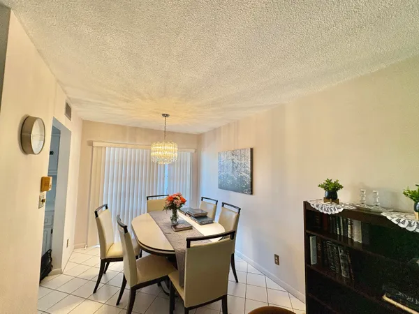 $1,450 | 19 Golfs Edge, West Palm Beach, FL 33417