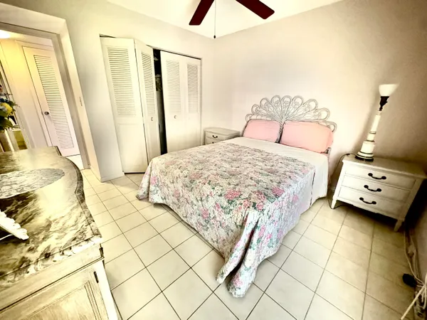 $1,450 | 19 Golfs Edge, West Palm Beach, FL 33417