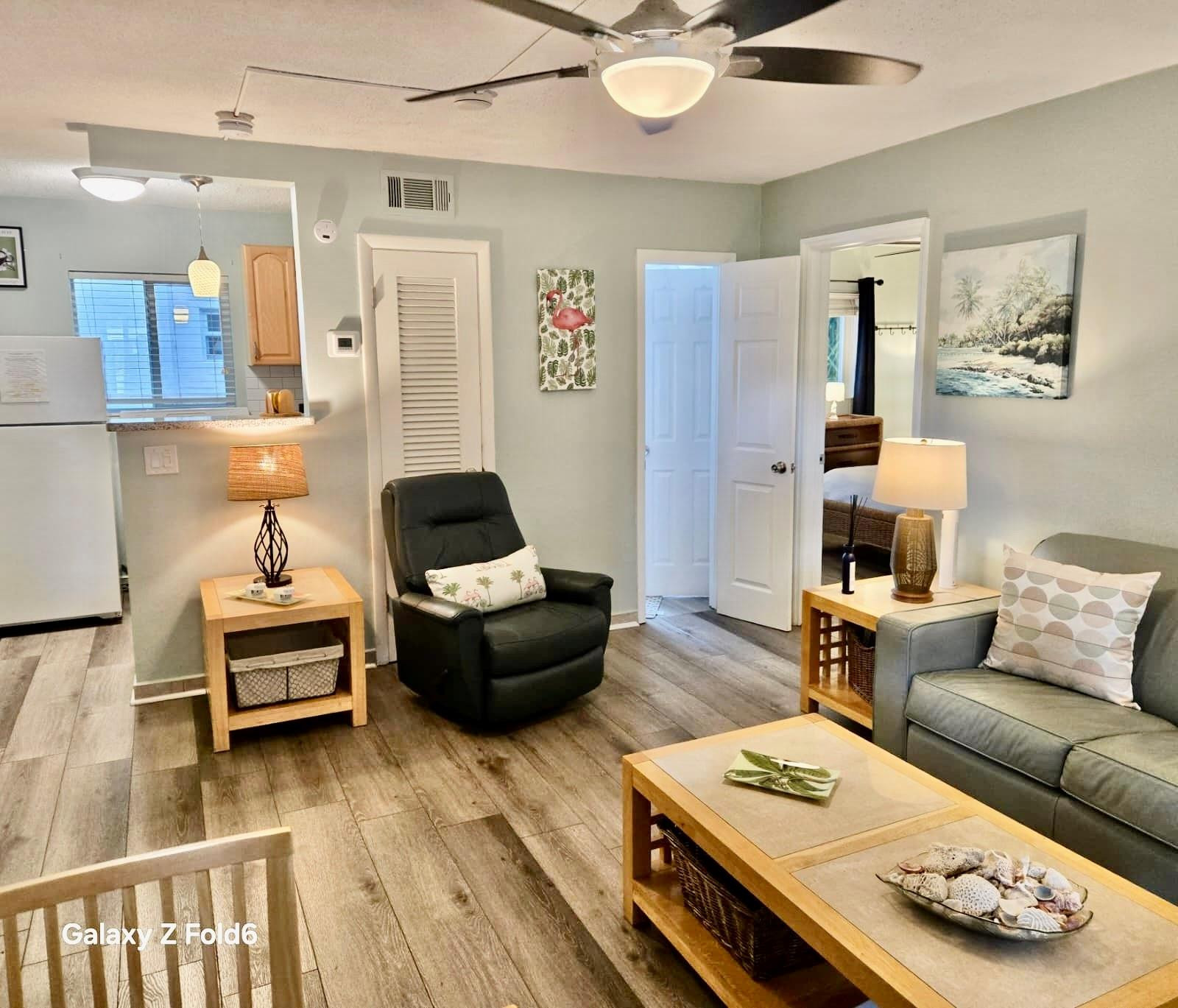 3225 Northeast 16th Street, Unit 9A Pompano Beach, FL 33062 - Photo 4 of 32 Photo 4