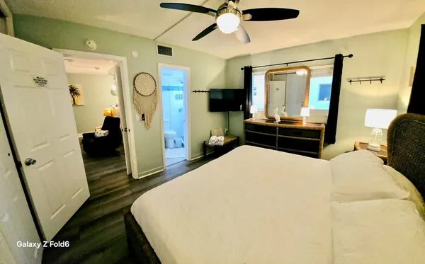 $2,500 | 3225 Northeast 16th Street, Unit 9A, Pompano Beach, FL 33062