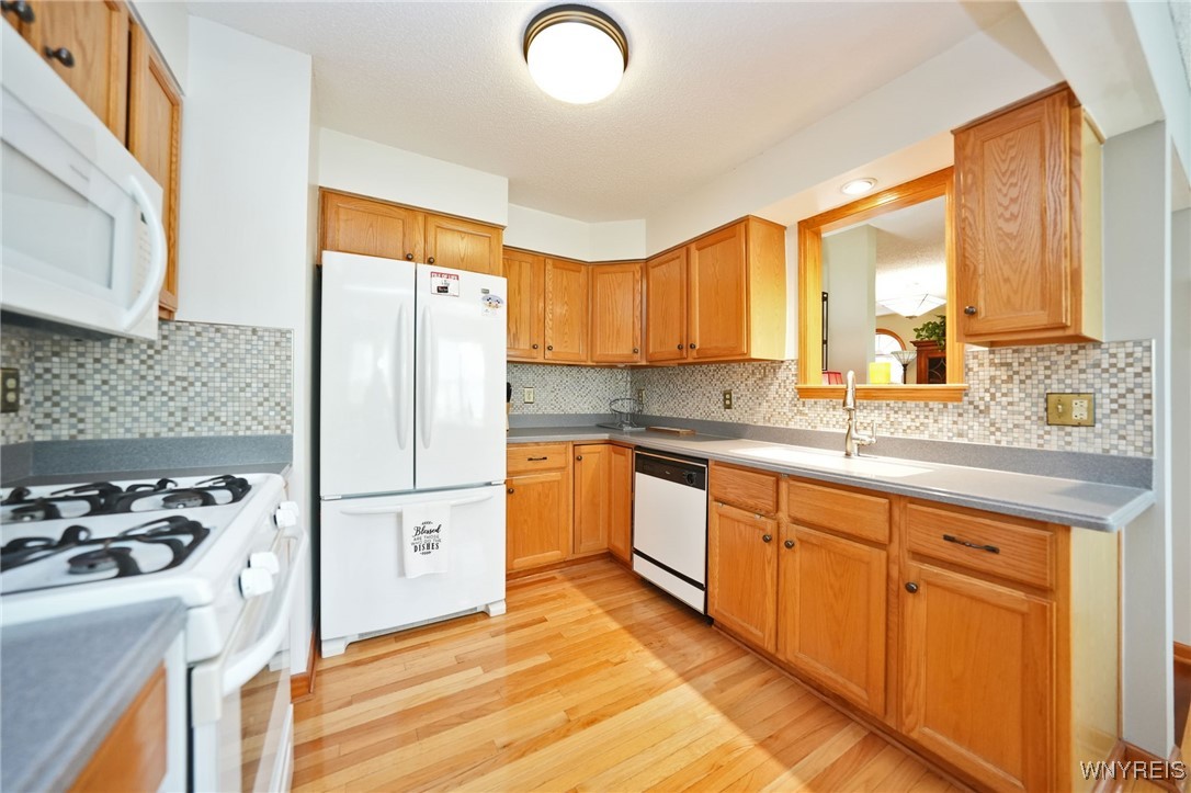 17 Old Mill Circle Elma, NY 14059 - Photo 12 of 42