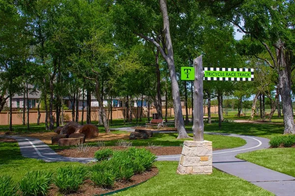 $425,000 | 8117 Yellow Brick Pass, McKinney, TX 75071