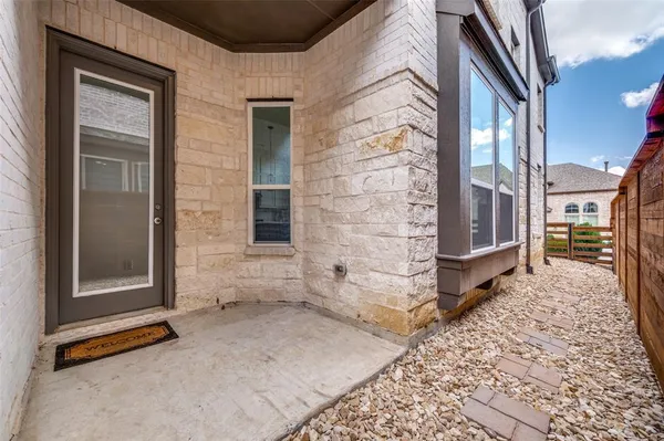 $425,000 | 8117 Yellow Brick Pass, McKinney, TX 75071