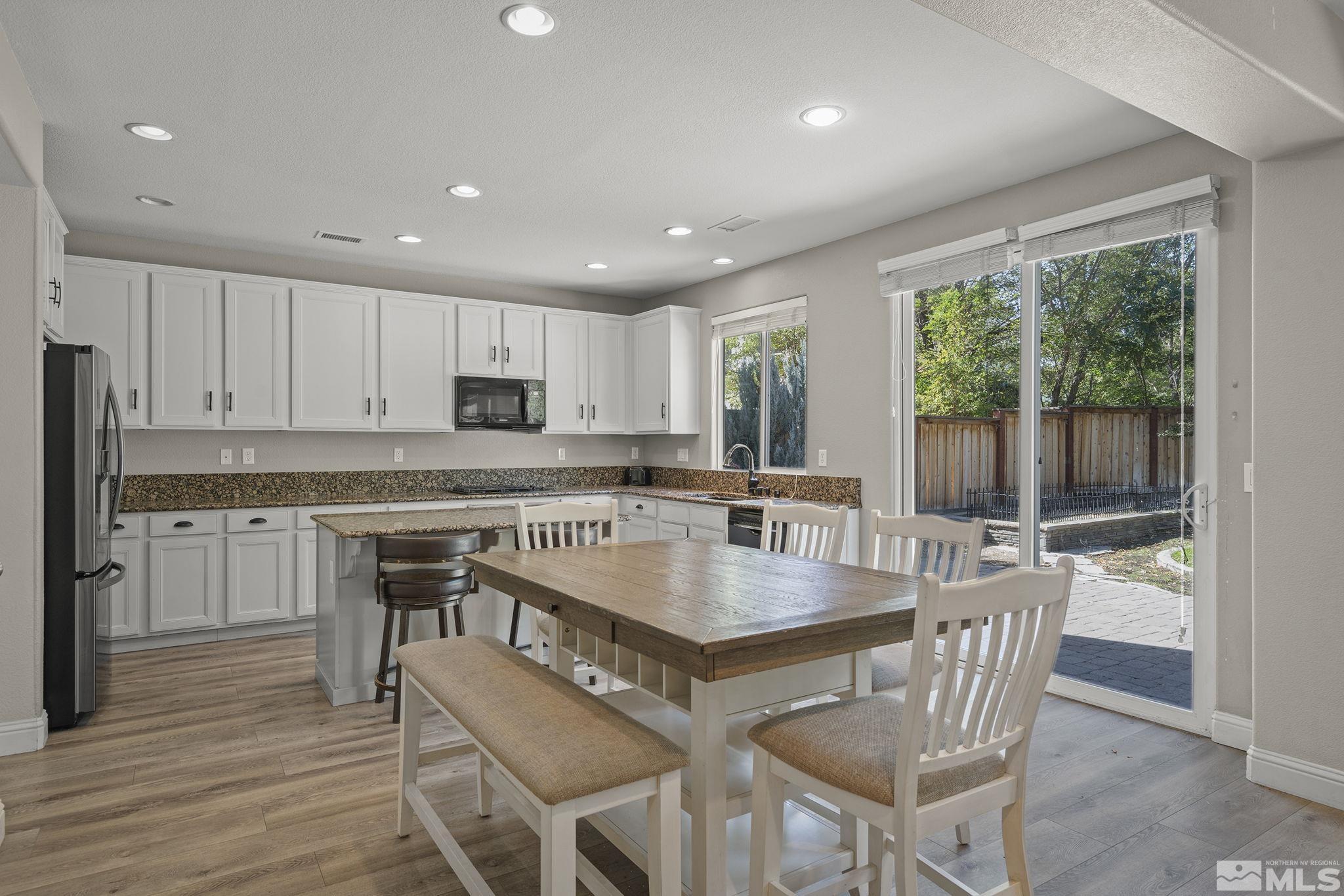 11225 Parma Way Reno, NV 89521 - Photo 4 of 40 Photo 4