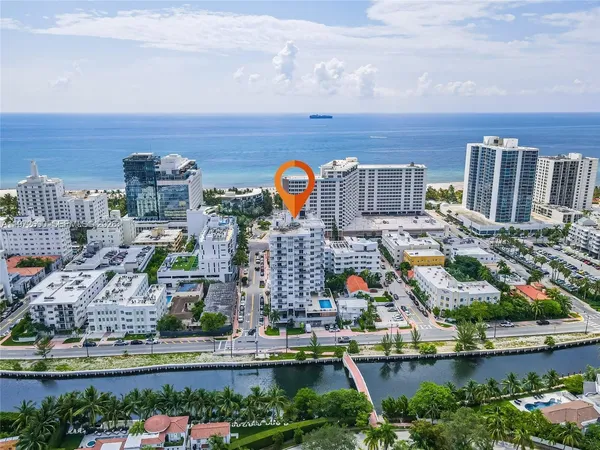 $2,690 | 2829 Indian Creek Drive, Unit PH3, Miami Beach, FL 33140