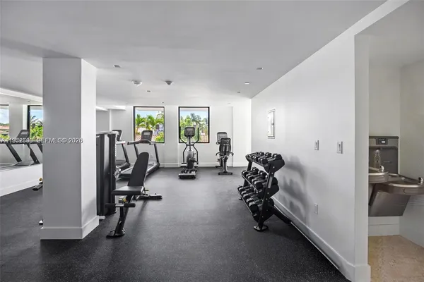 $2,690 | 2829 Indian Creek Drive, Unit PH3, Miami Beach, FL 33140