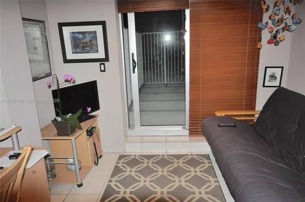 $2,690 | 2829 Indian Creek Drive, Unit PH3, Miami Beach, FL 33140