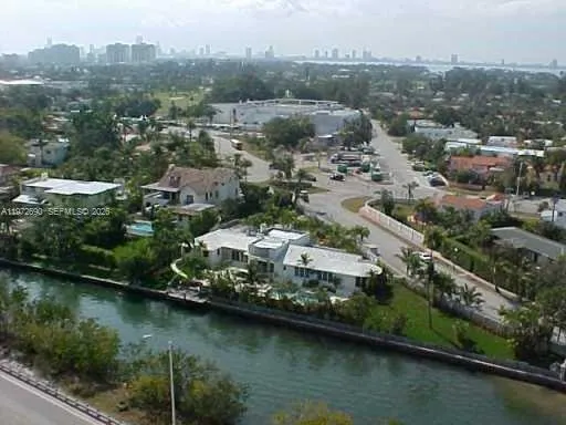 $2,690 | 2829 Indian Creek Drive, Unit PH3, Miami Beach, FL 33140