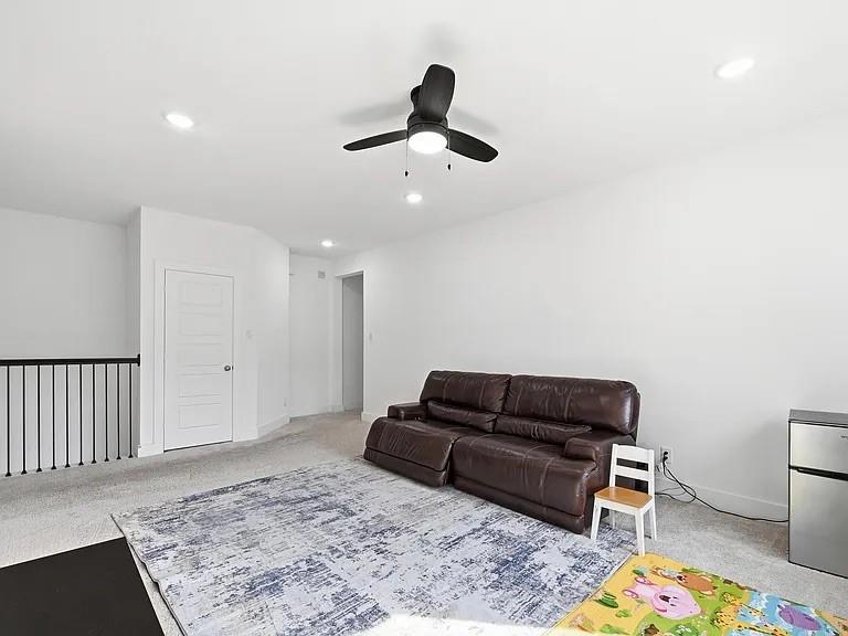 6844 Verandah Way Irving, TX 75039 - Photo 12 of 24 a living room with furniture