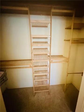 $1,600 | 8 Vista Palm Lane, Unit 202, Vero Beach, FL 32962