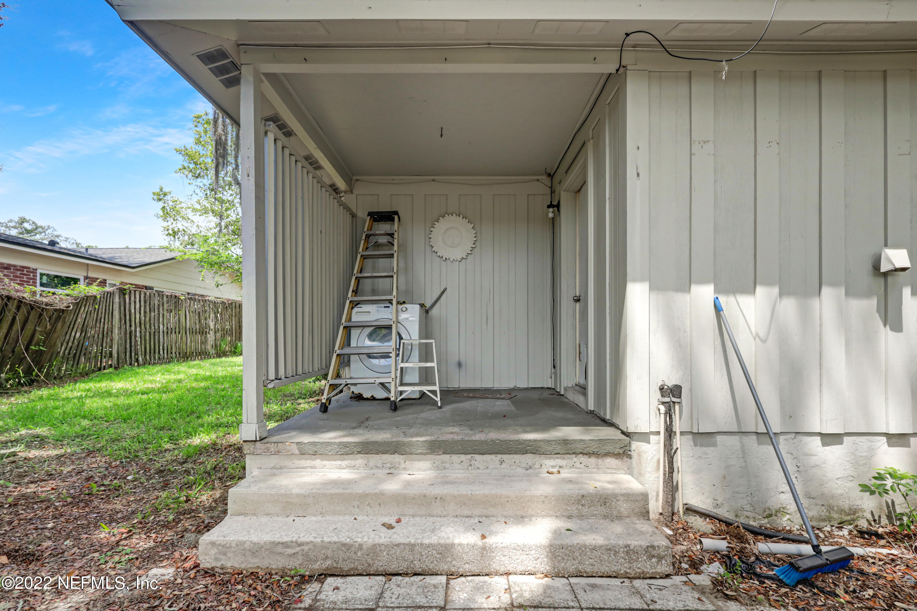3955 Heidi Road Jacksonville, FL 32277 - Photo 35 of 43 a view of a porch