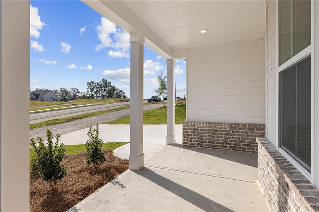 2642 Harbor Rdg Pass Gainesville, GA 30507 - Photo 5 of 20