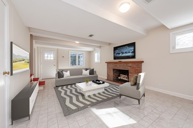 77 Church Road Winnetka, IL 60093 - Photo 6 of 19