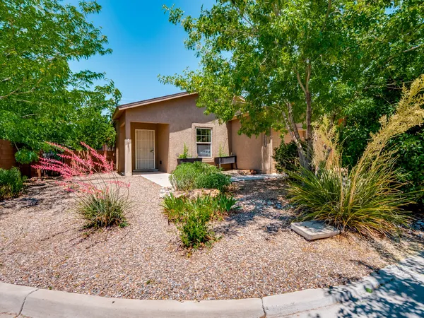 $390,000 | 5239 Via Del Cielo Lane, Santa Fe, NM 87507