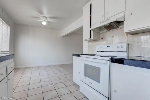 $1,095 | 3237 Arlene Way, Unit 3, Las Vegas, NV 89108