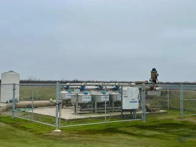 a view of a terrace with yard