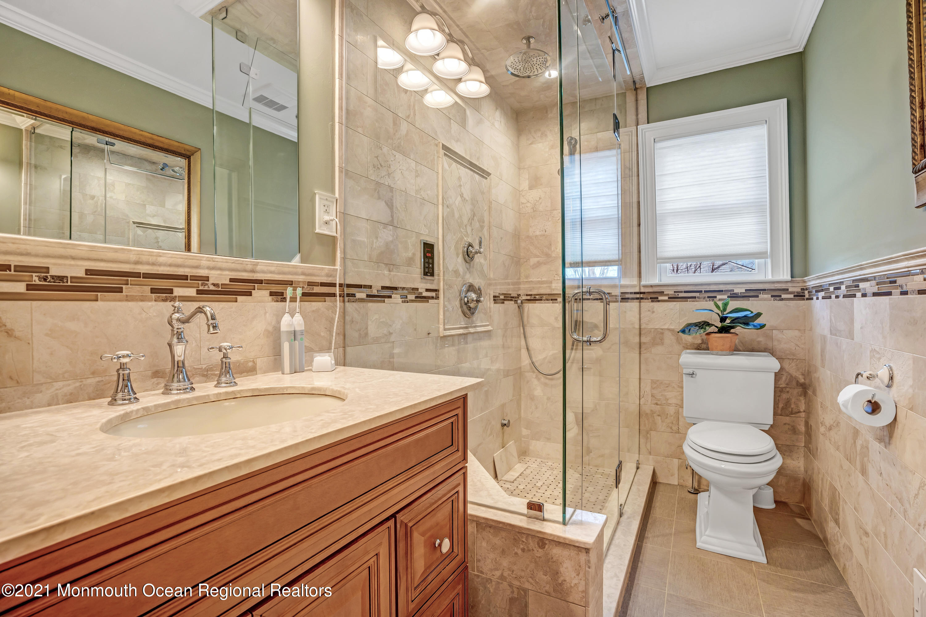 118 Valley Road Neptune Township, NJ 07753 - Photo 15 of 53 DSC02740