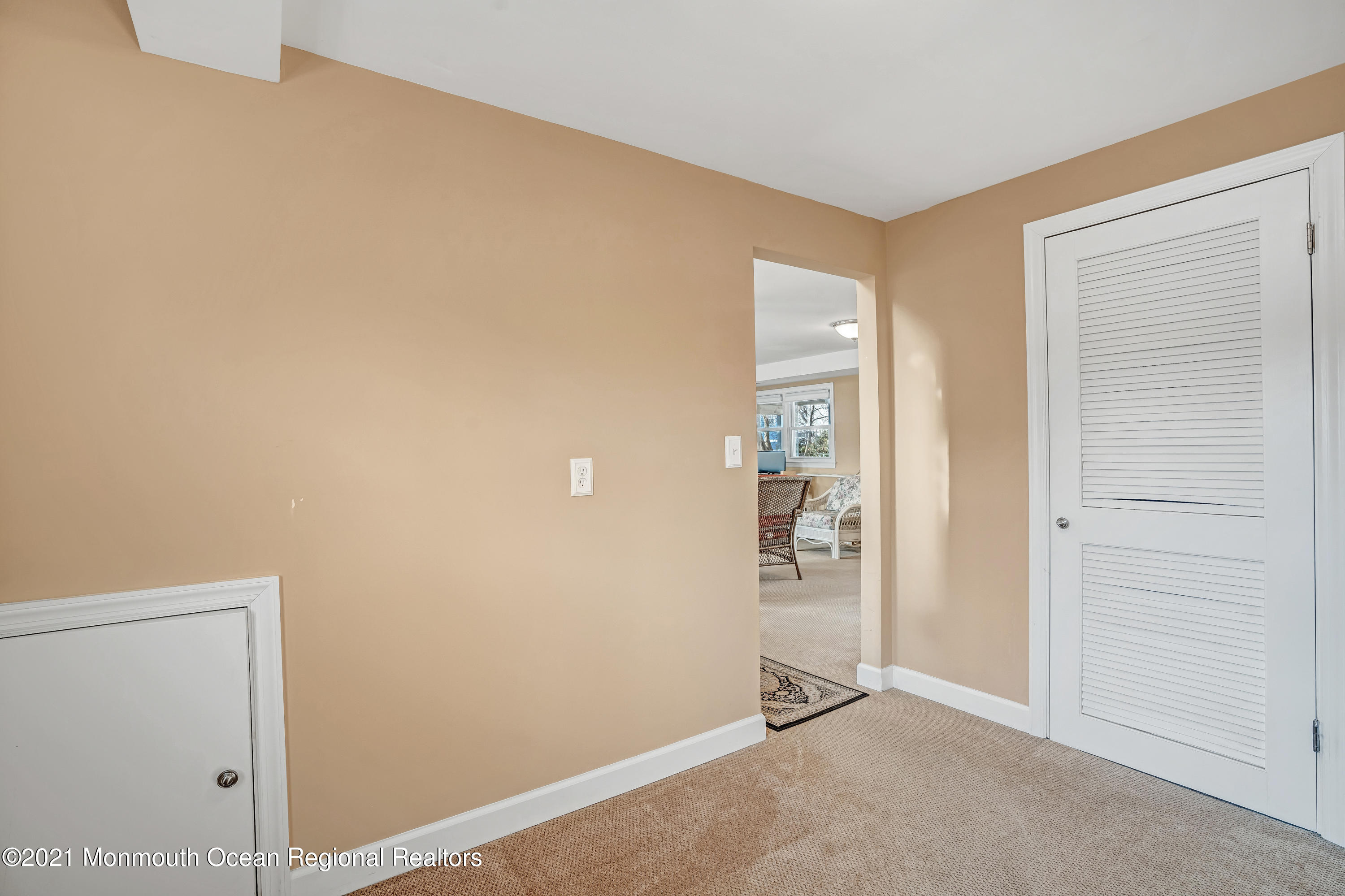118 Valley Road Neptune Township, NJ 07753 - Photo 21 of 53 DSC02805