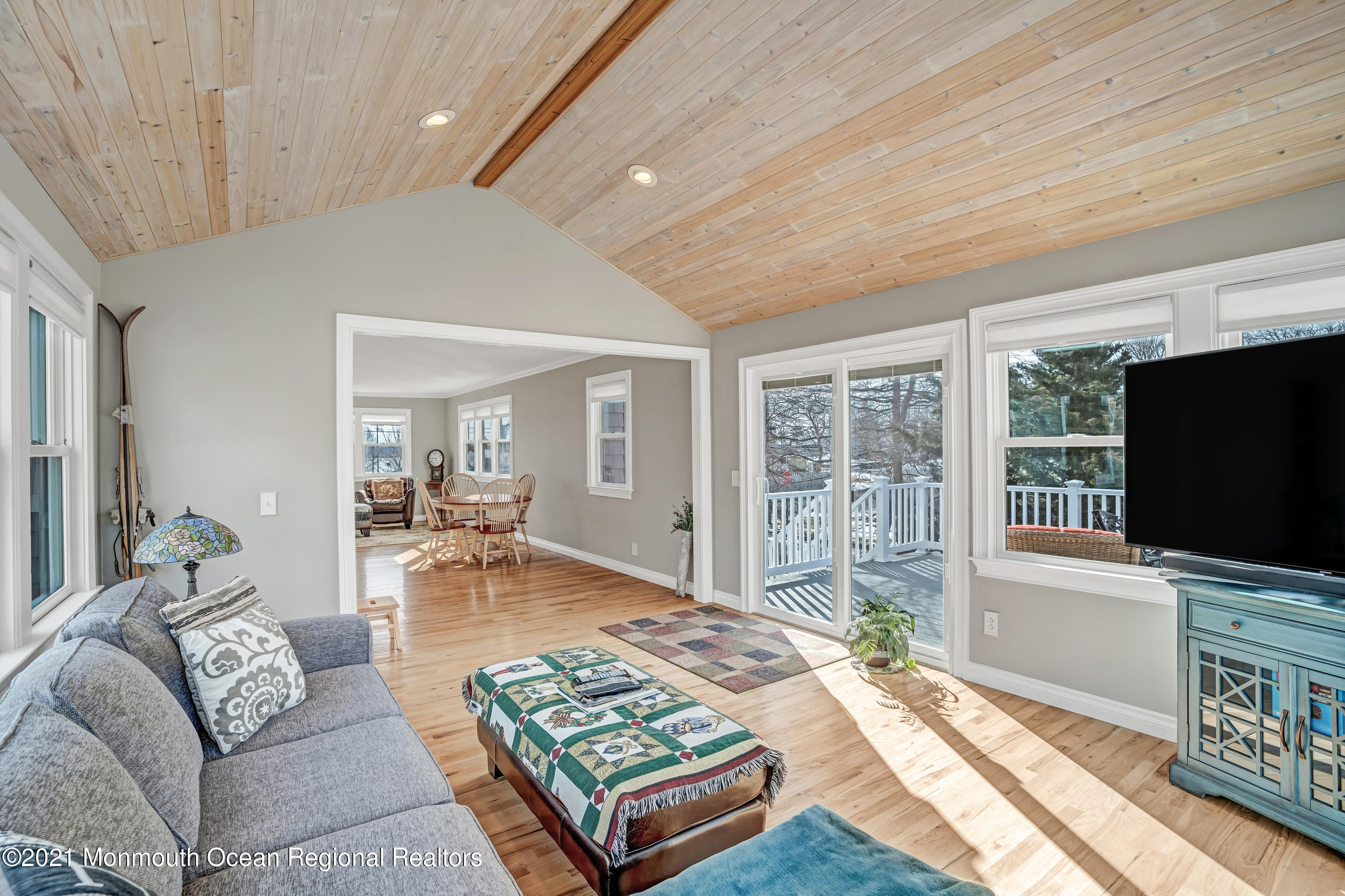 118 Valley Road Neptune Township, NJ 07753 - Photo 10 of 53 DSC02885