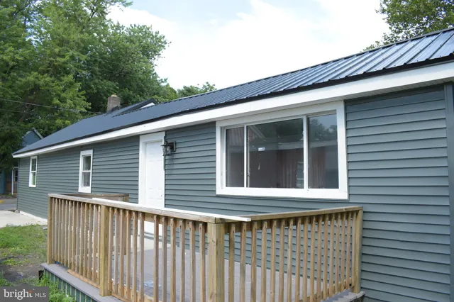 $210,000 | 514 West 7th Street, Laurel, DE 19956