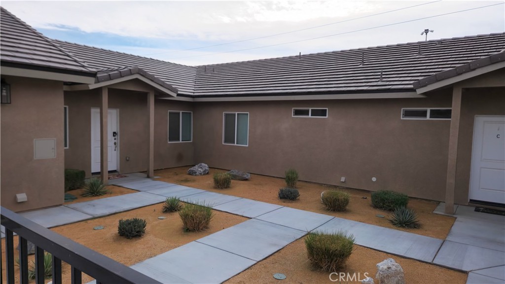 20125 Zuni Road Apple Valley, CA 92307 - Photo 8 of 19