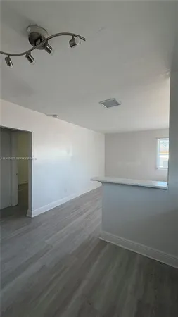 $1,650 | 1070 Northeast 80th Street, Unit 1, Miami, FL 33138