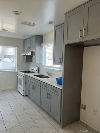 $2,500 | 13041 Monte Vista Avenue, Chino, CA 91710