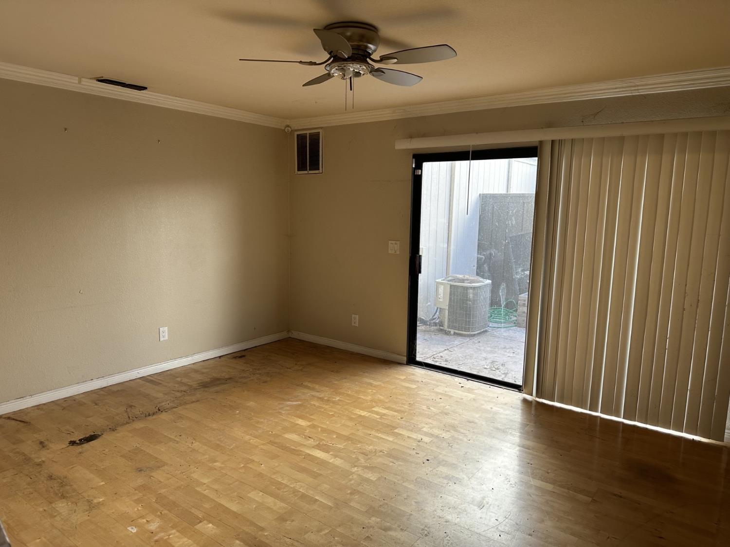 6762 Calvine Road Sacramento, CA 95823 - Photo 4 of 13