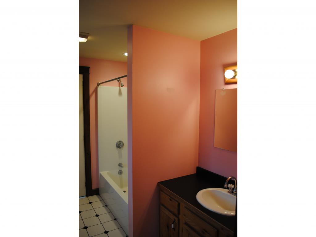 11 Thurrell Road South Berwick, ME 03908 - Photo 13 of 22 Gallery Image 13