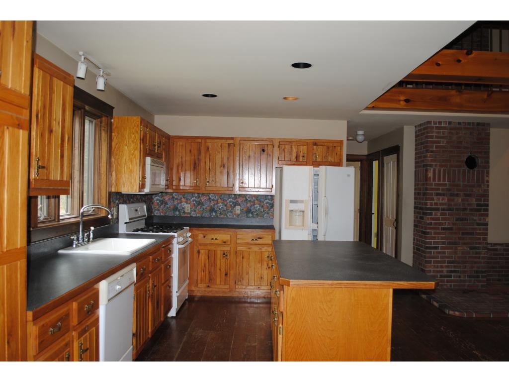 11 Thurrell Road South Berwick, ME 03908 - Photo 9 of 22 Gallery Image 9