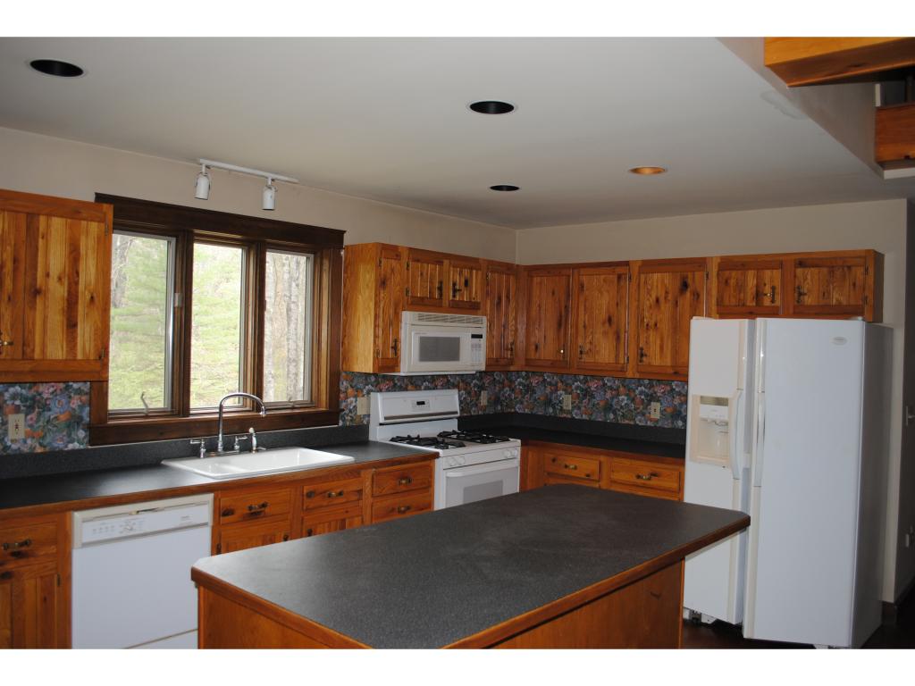11 Thurrell Road South Berwick, ME 03908 - Photo 10 of 22 Gallery Image 10