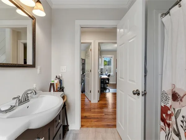 $320,000 | 5 Duane Court, Middlebury, VT 05753