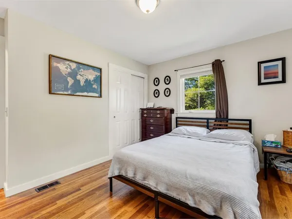 $320,000 | 5 Duane Court, Middlebury, VT 05753